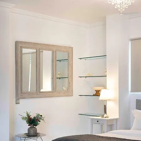 Mirabella Spacious Studio Athens Exterior photo
