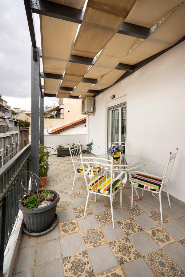 Mirabella Spacious Apartment